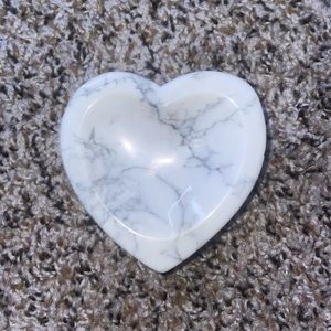 Howlite heart bowl!